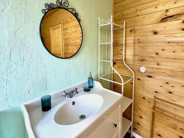 Casale Casini Soccorso Guest House Senigallia Room photo